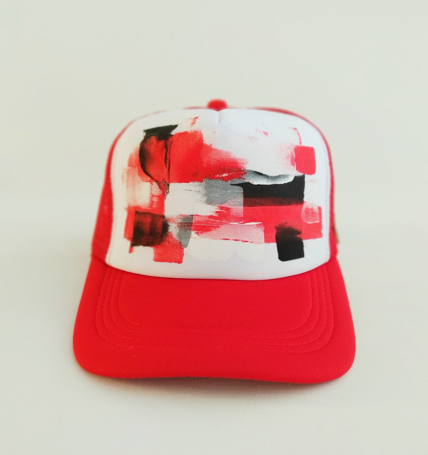 Hat "Abstract Red"